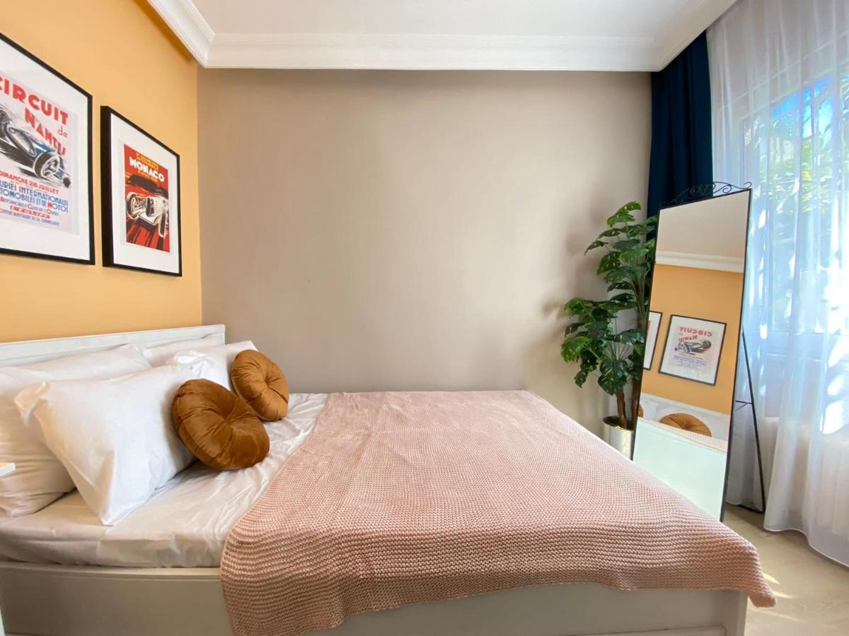 Appartamento Chic Flat Near Shopping Malls In Sisli Provincia di Provincia di Istanbul Esterno foto